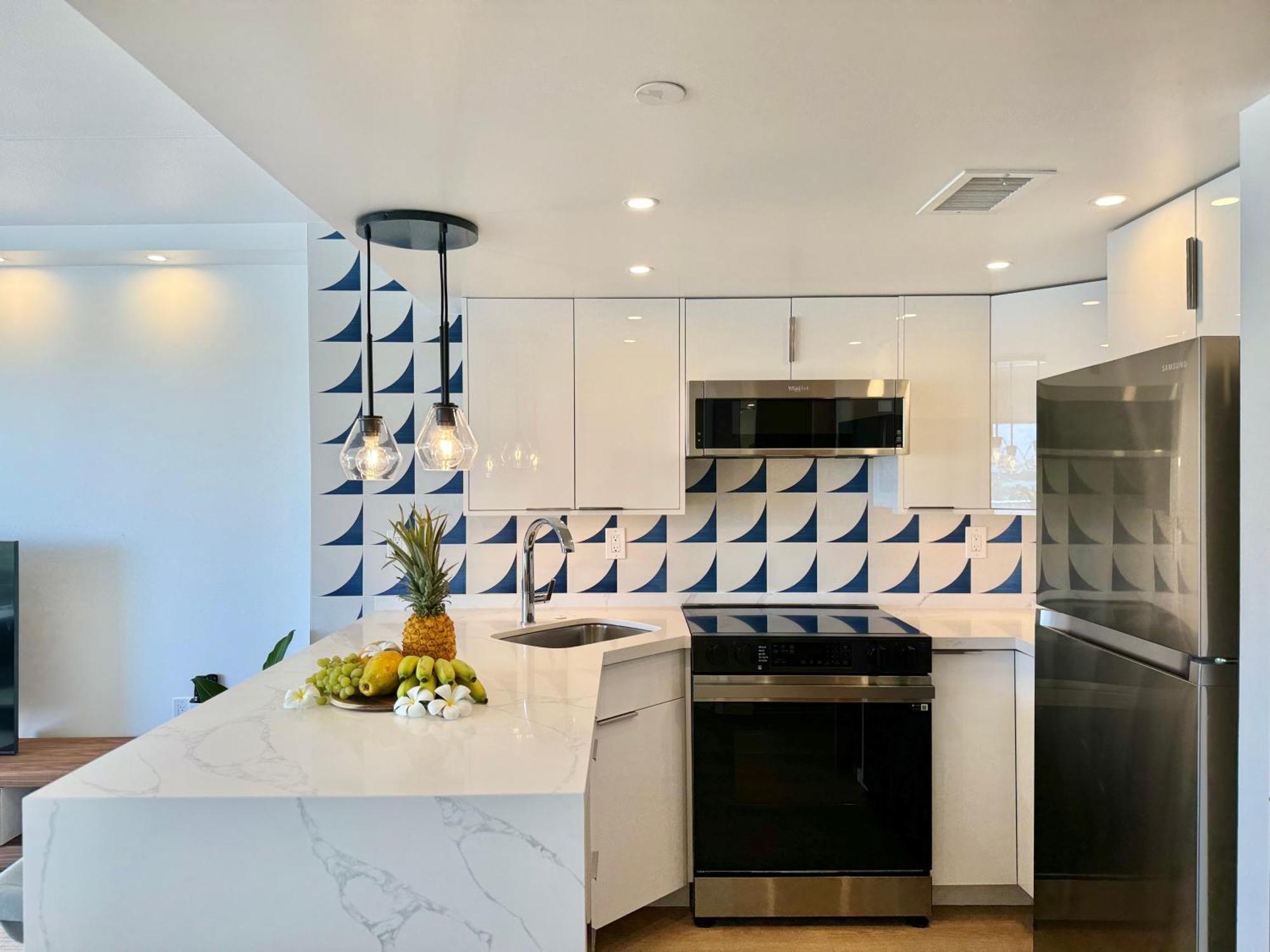 Panoramic Oceanview Resort - Full Kitchen In Each Room, 2 Swimming Pools, Onsite Restaurants, Fireworks Every Friday Honolulu Eksteriør bilde