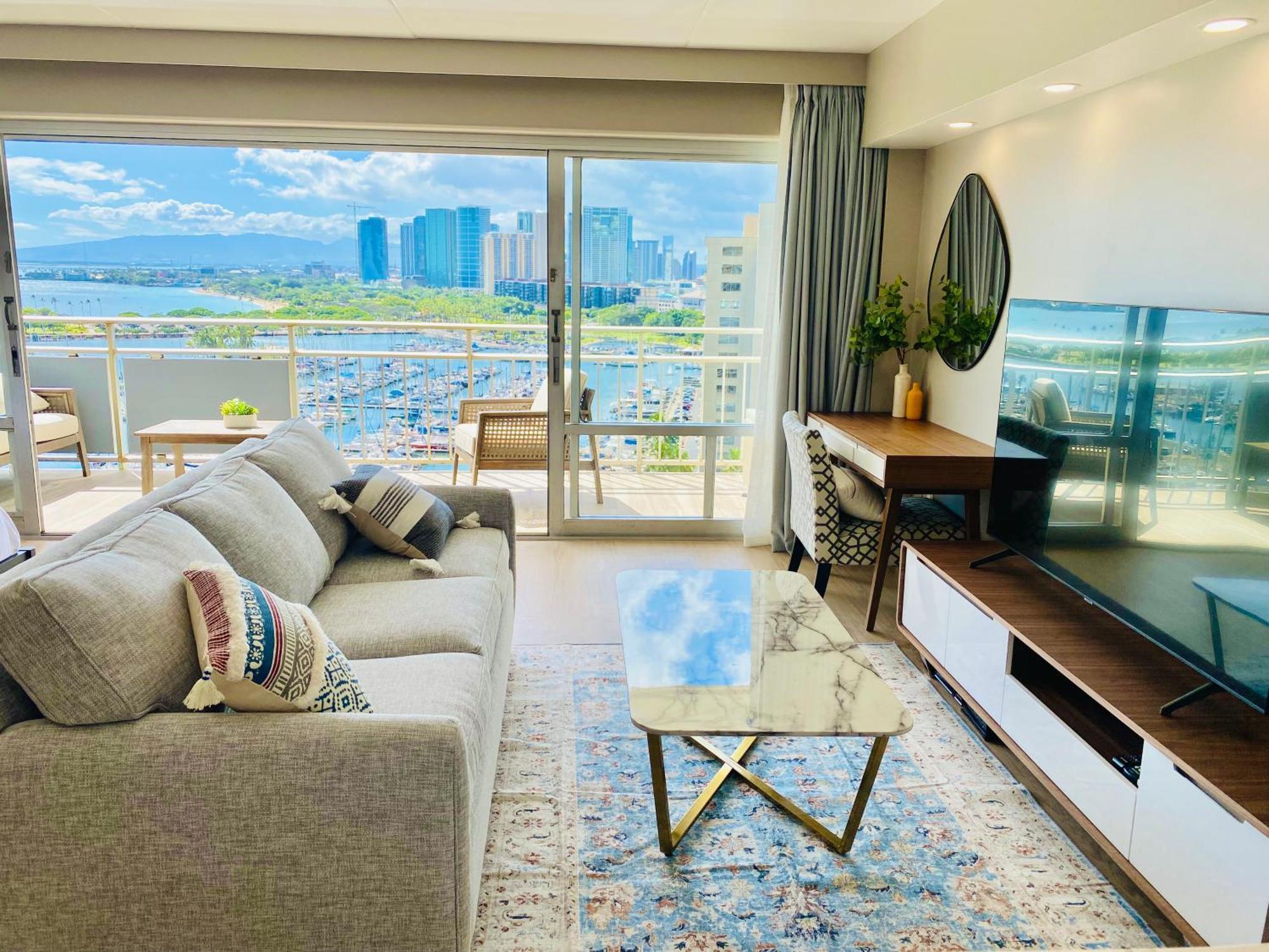Panoramic Oceanview Resort - Full Kitchen In Each Room, 2 Swimming Pools, Onsite Restaurants, Fireworks Every Friday Honolulu Eksteriør bilde