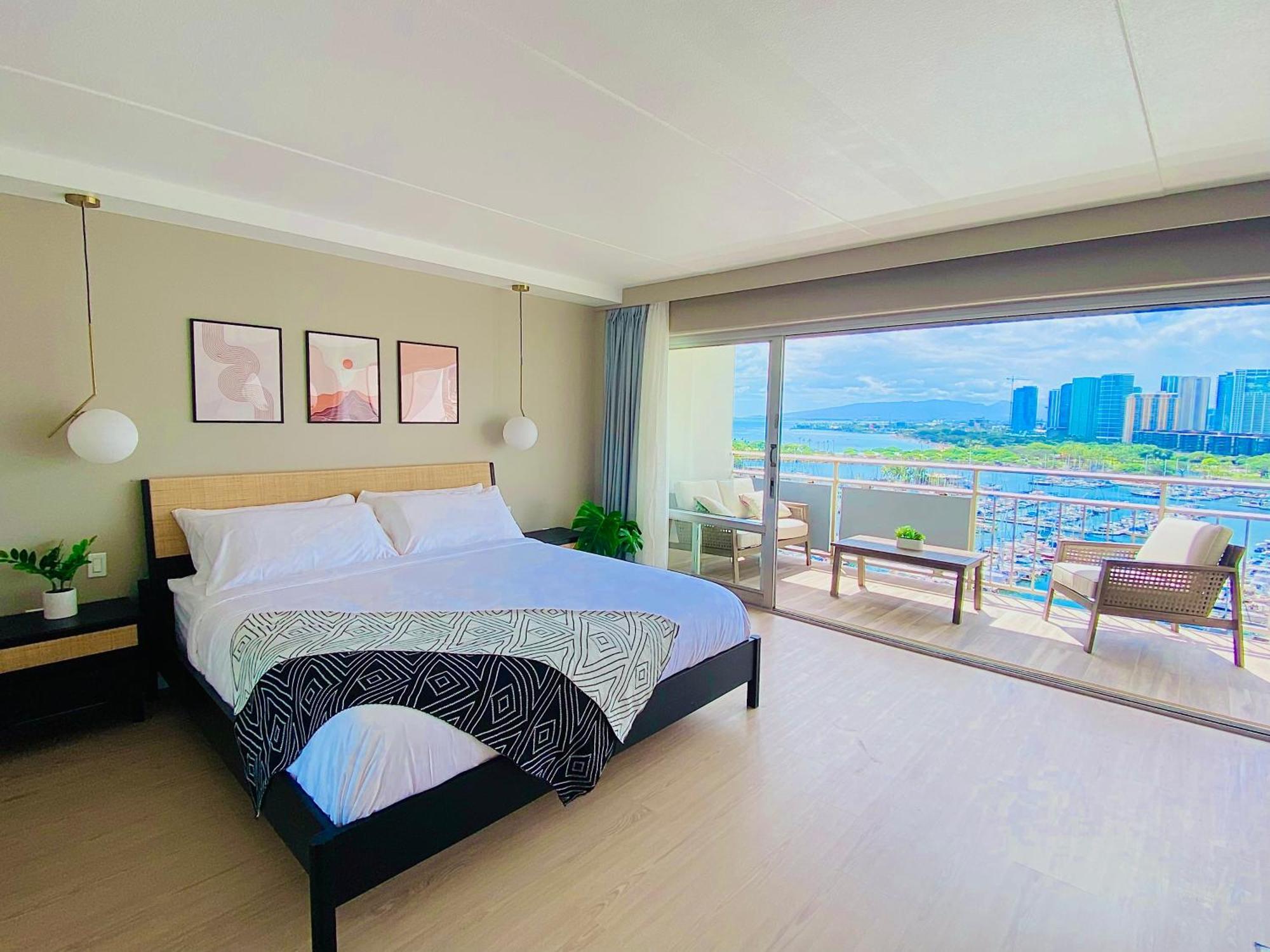 Panoramic Oceanview Resort - Full Kitchen In Each Room, 2 Swimming Pools, Onsite Restaurants, Fireworks Every Friday Honolulu Eksteriør bilde