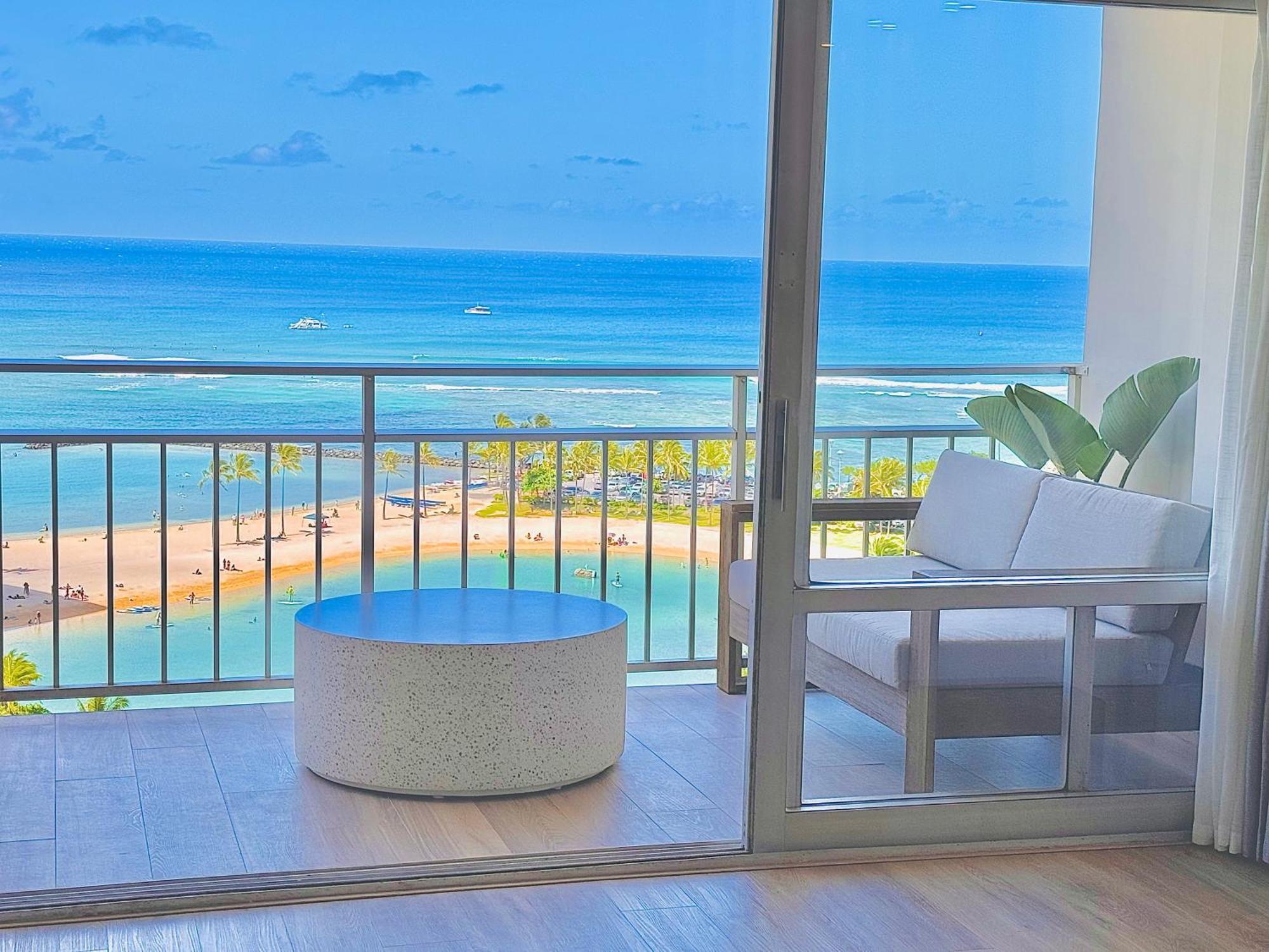 Panoramic Oceanview Resort - Full Kitchen In Each Room, 2 Swimming Pools, Onsite Restaurants, Fireworks Every Friday Honolulu Eksteriør bilde