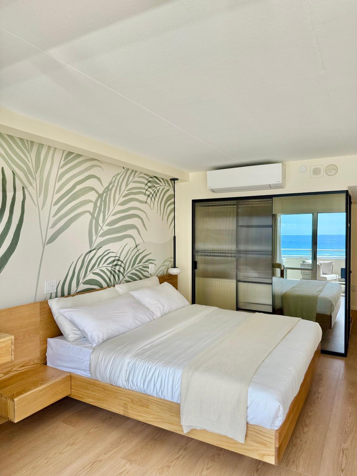 Panoramic Oceanview Resort - Full Kitchen In Each Room, 2 Swimming Pools, Onsite Restaurants, Fireworks Every Friday Honolulu Eksteriør bilde